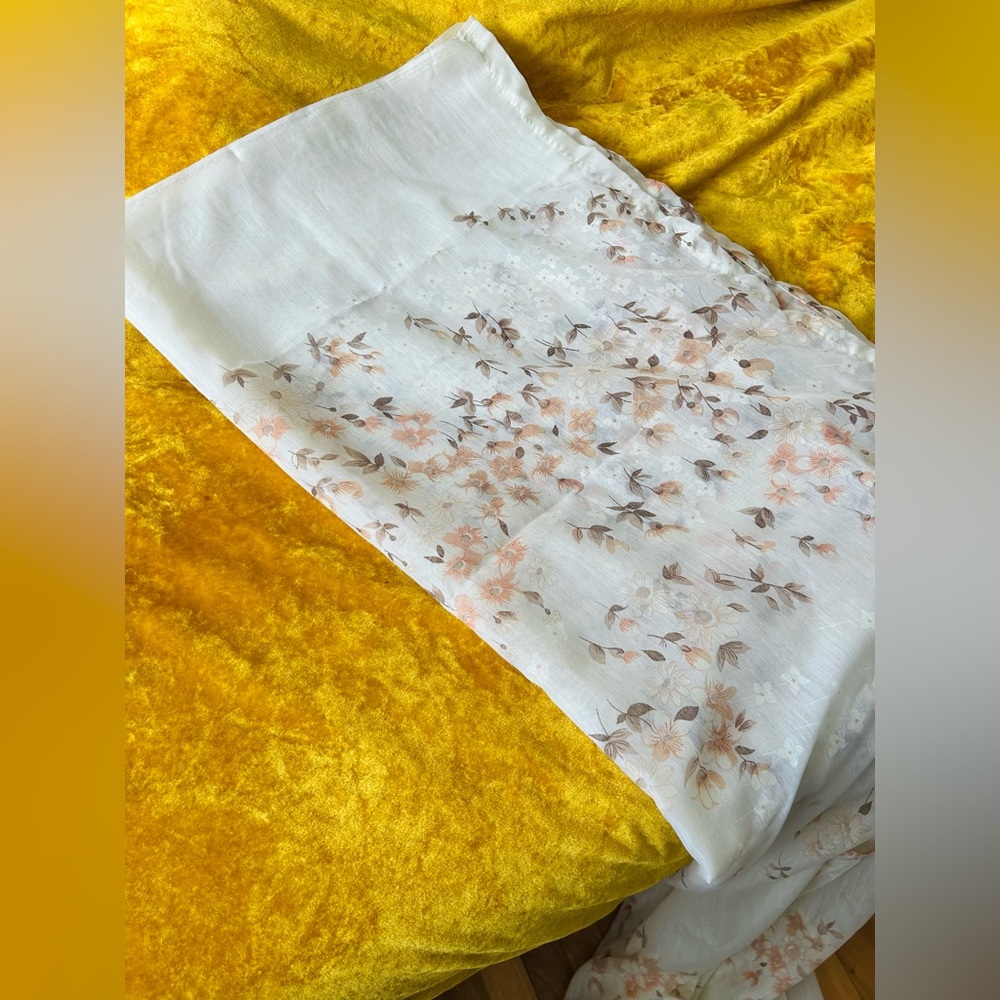 VINTAGE 70s Sheer Floral Shower Curtain